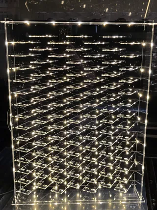 Vitrine 1:64 Für 98 Autos — 64B98L — leer, beleuchtet